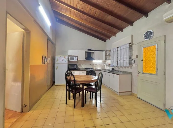 Casa en PH en Alquiler- Ituzaingo Norte- 4 ambientes 3
