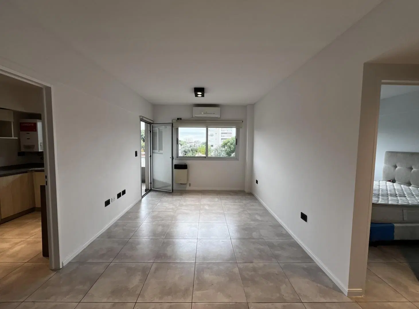Departamento en Ituzaingó Sur 2 ambientes con cochera cubierta 3