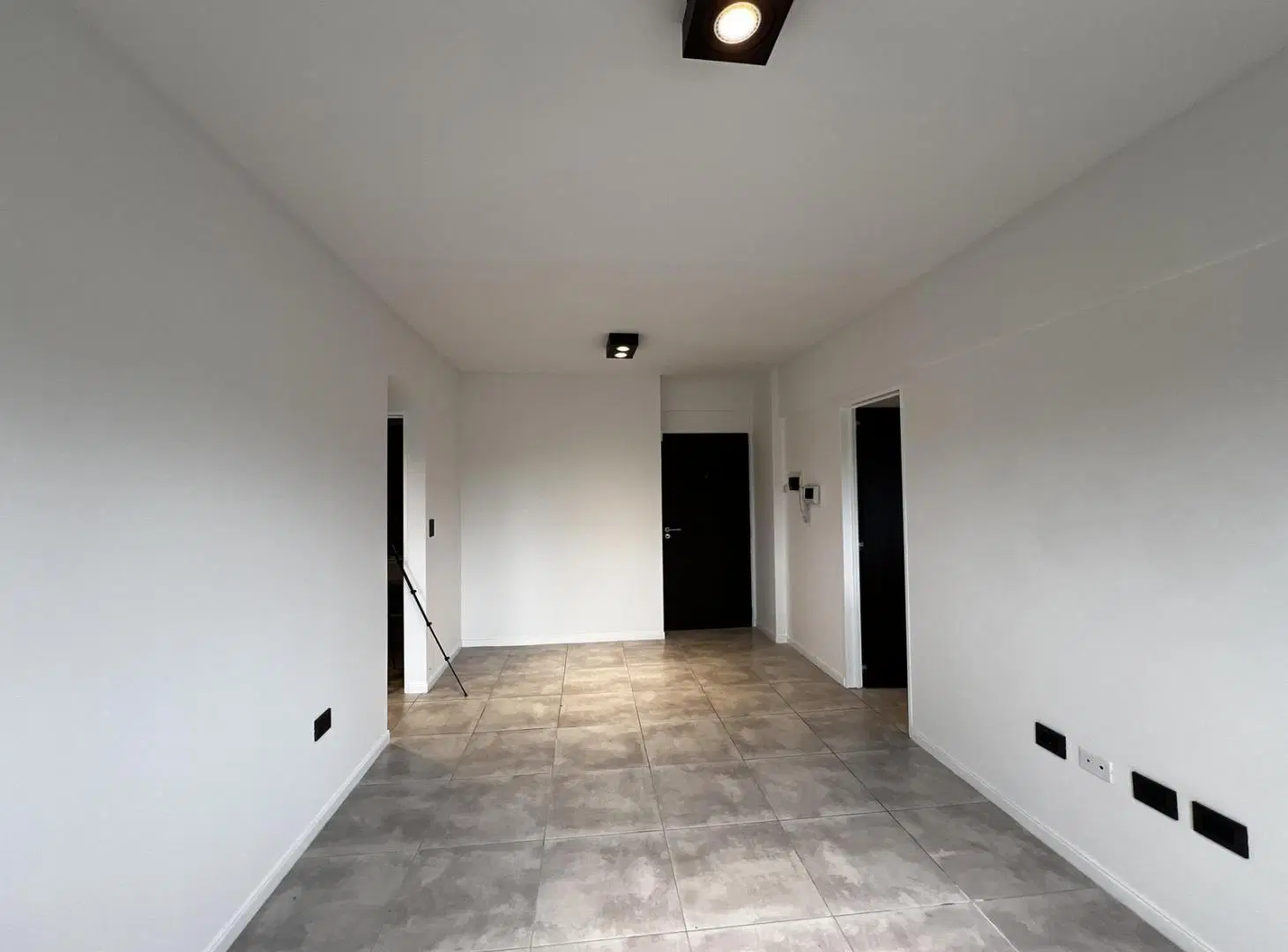 Departamento en Ituzaingó Sur 2 ambientes con cochera cubierta 5