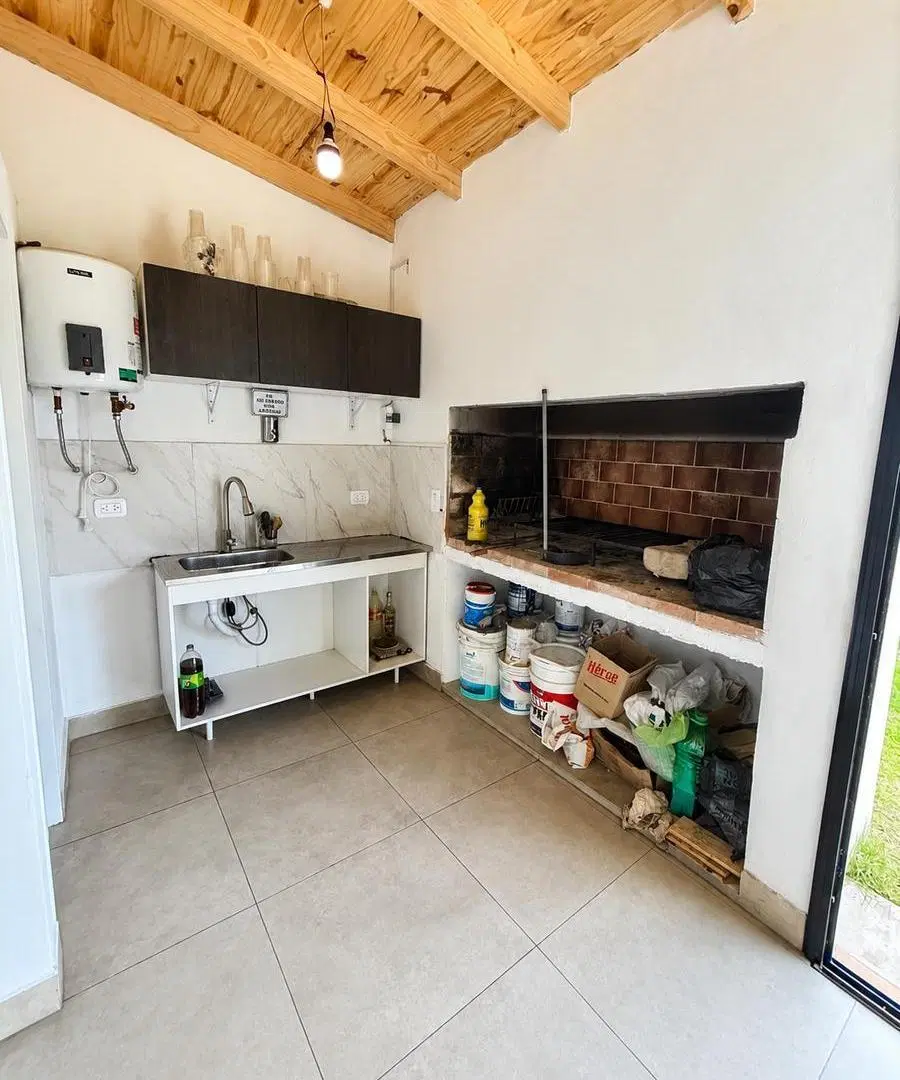 Lote 10 x 40 Venta Morón Norte - con quincho nuevo 5