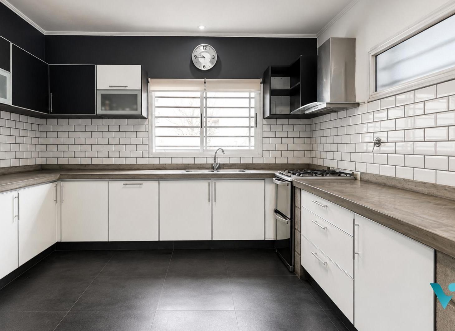 Foto de Casa en venta 4 ambientes en Ituzaingó norte, imagen 2