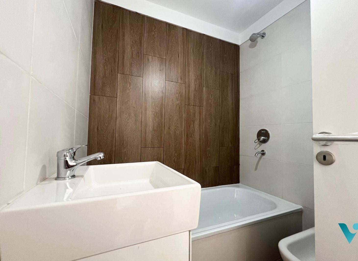 Foto de Departamento Ph en Alquiler Castelar - 3 Ambientes en Condominio Cerrado, imagen 4
