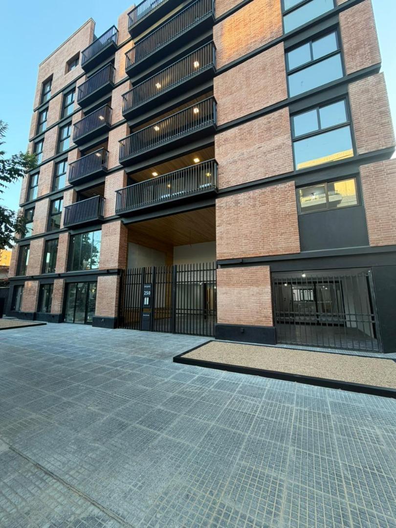Foto de Departamento en Venta - 2 amb con cochera Ituzaingó Norte, imagen 5