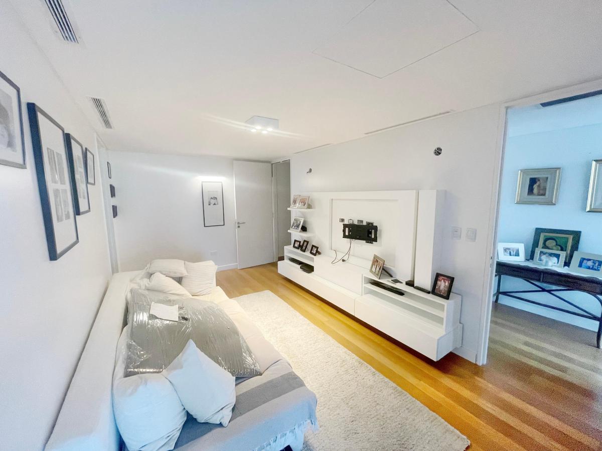 Foto de Forum Alcorta - 220m2 - 3 Dormitorios en SUITE c/ 2 COCHERAS, imagen 4