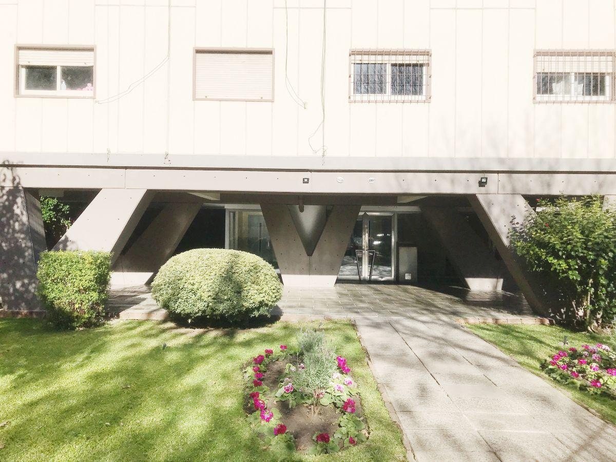 Boulevard C. Rivadavia 1800 - Excelente 3 Amb Reciclado a Mts de Av. Libertador -BAJAS EXPENSAS!