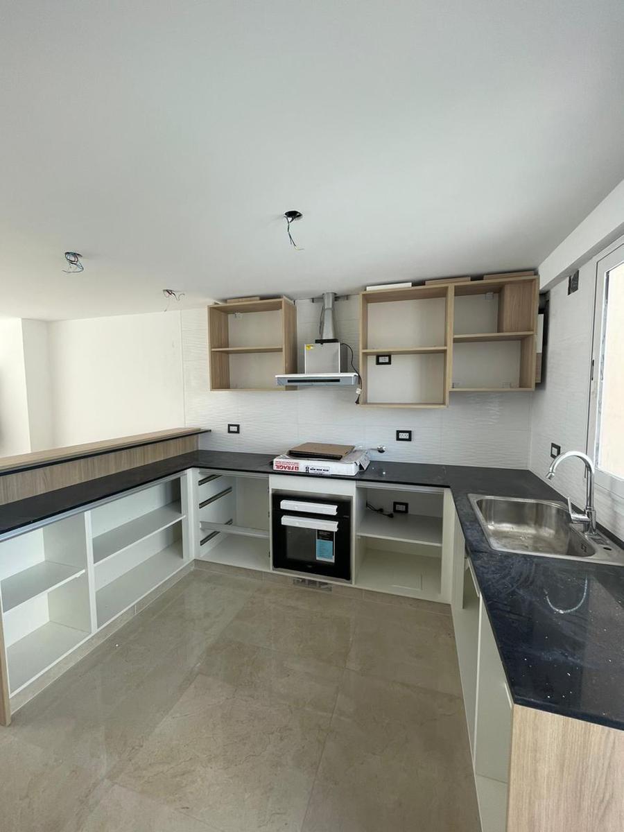 Foto de Venta departamento piso 3 ambientes con vista al mar zona La Perla, imagen 4