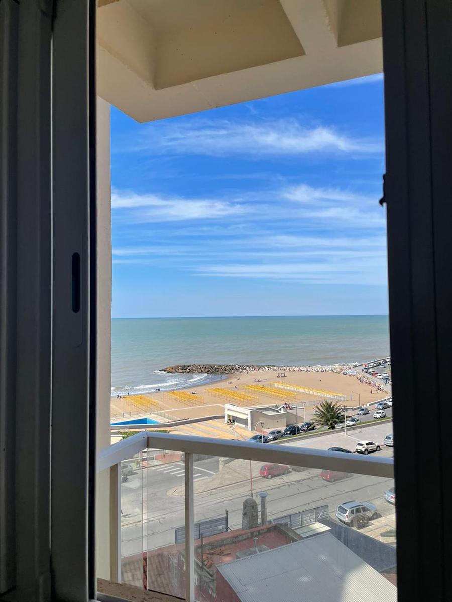 Foto de Venta departamento piso 3 ambientes con vista al mar zona La Perla, imagen 3
