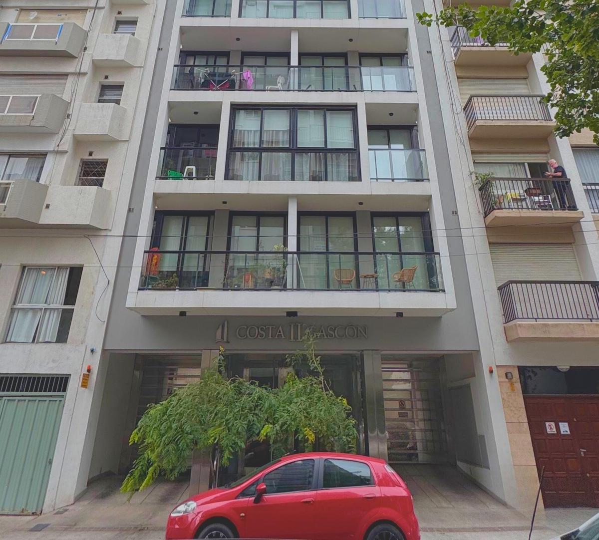 Piso 4 Ambientes con Cochera - Zona Aldrey 4