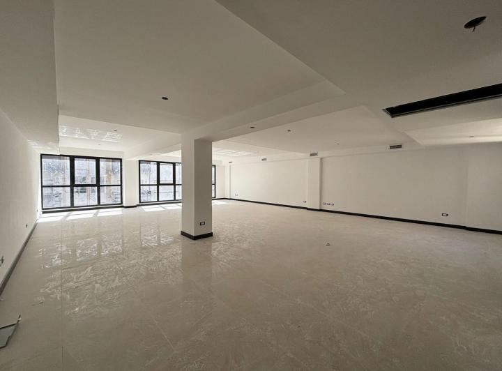 Venta / Alquiler oficina a estrenar. Zona centro