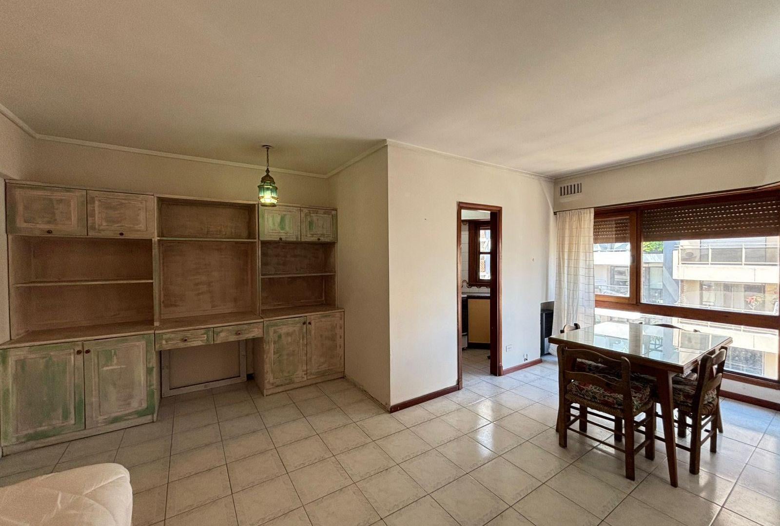 Departamento en La Perla, a metros del mar