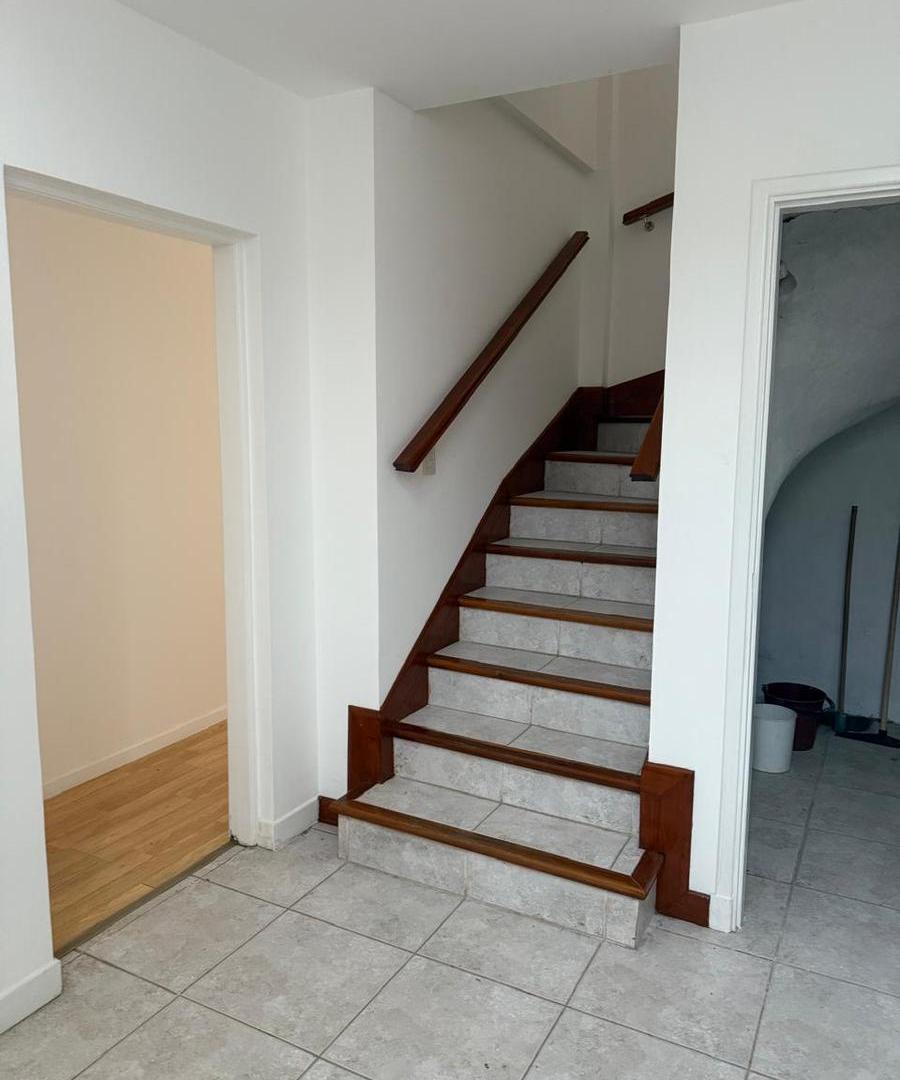 Foto de Venta. Oficina comercial. Zona Güemes, imagen 2