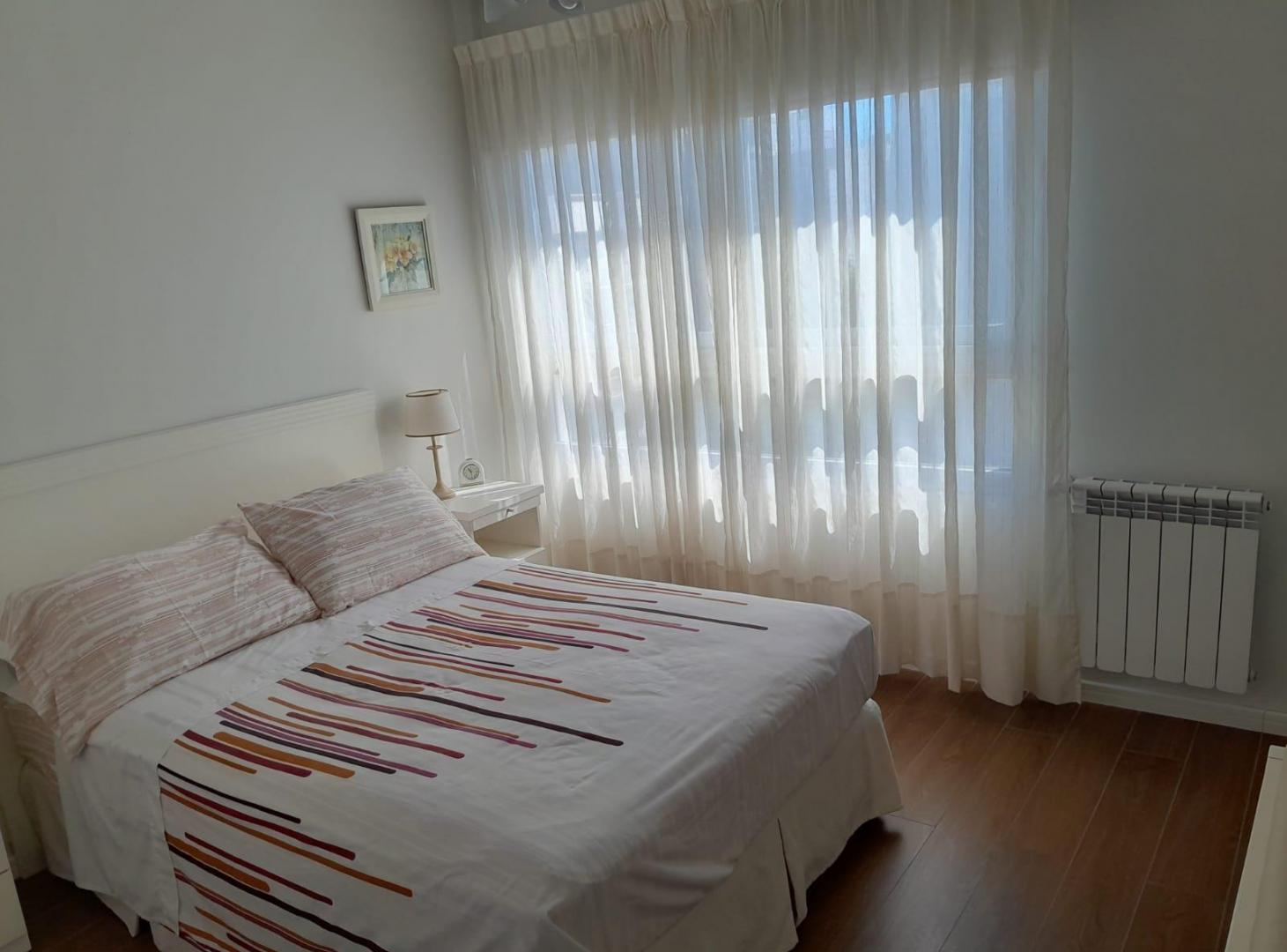 Venta. 2 ambientes. Zona Centro