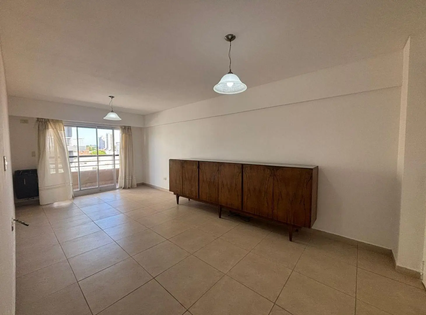 Departamento en alquiler en barrio Chauvin 3