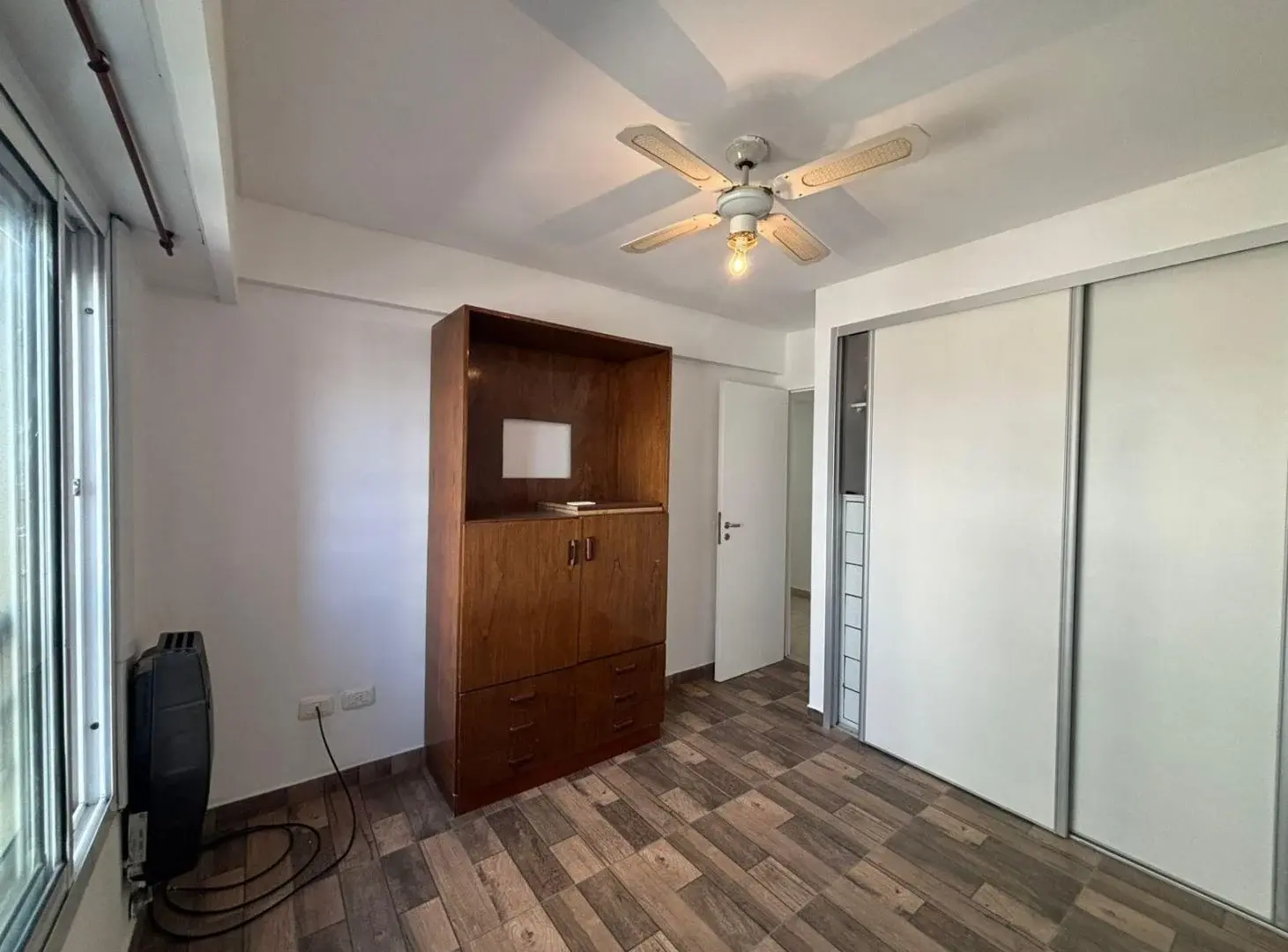 Departamento en alquiler en barrio Chauvin 5