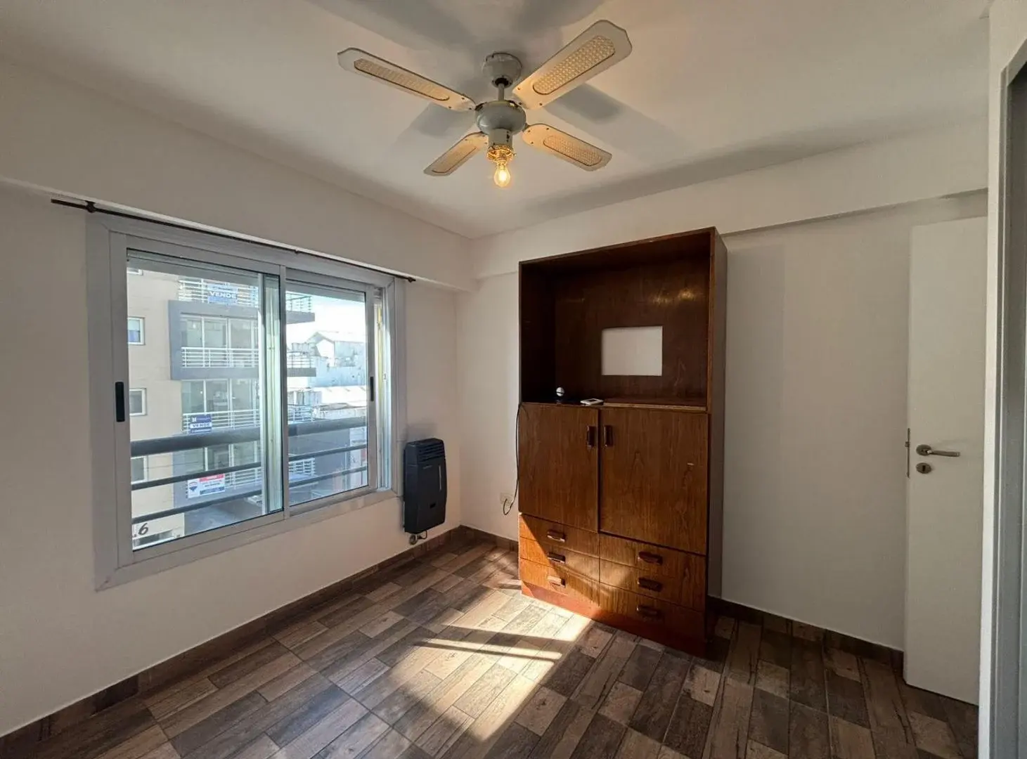 Departamento en alquiler en barrio Chauvin 4