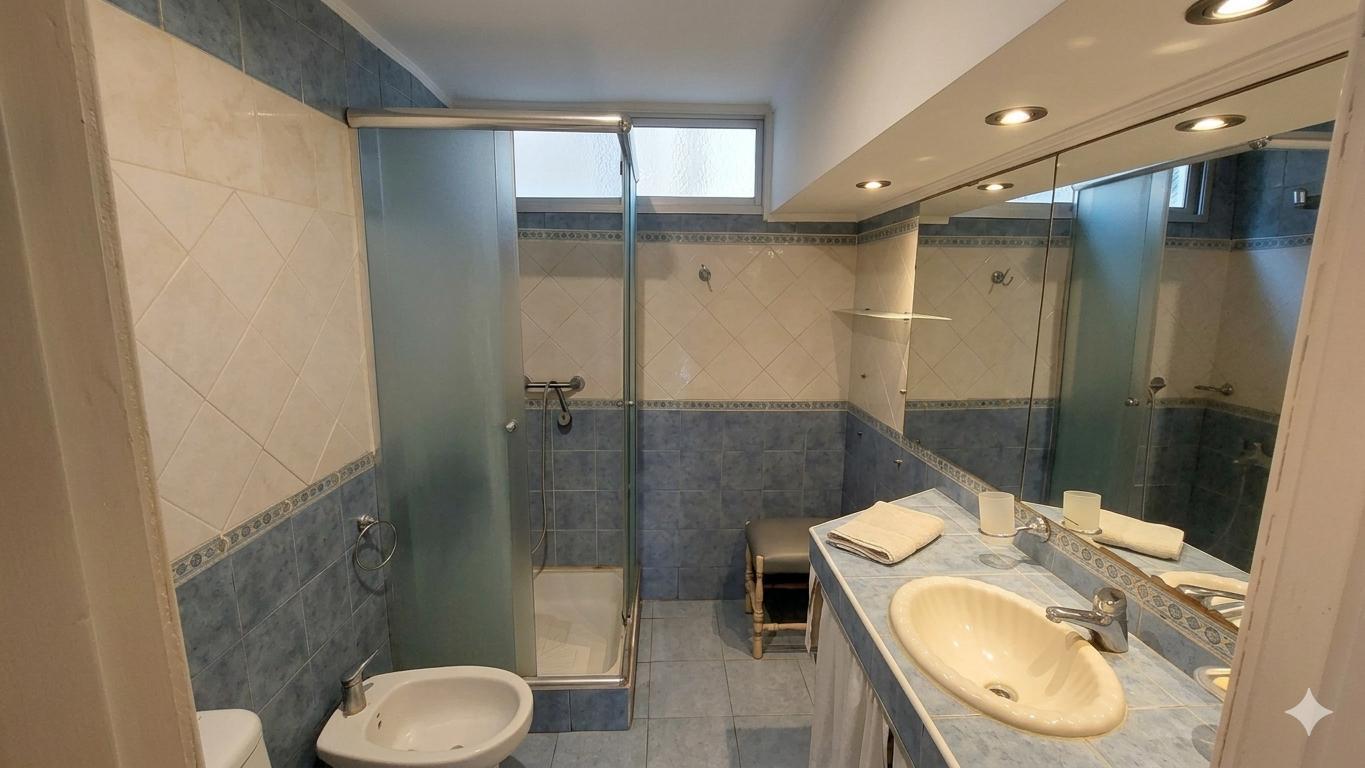Venta. Dto 4 ambientes. Pleno centro
