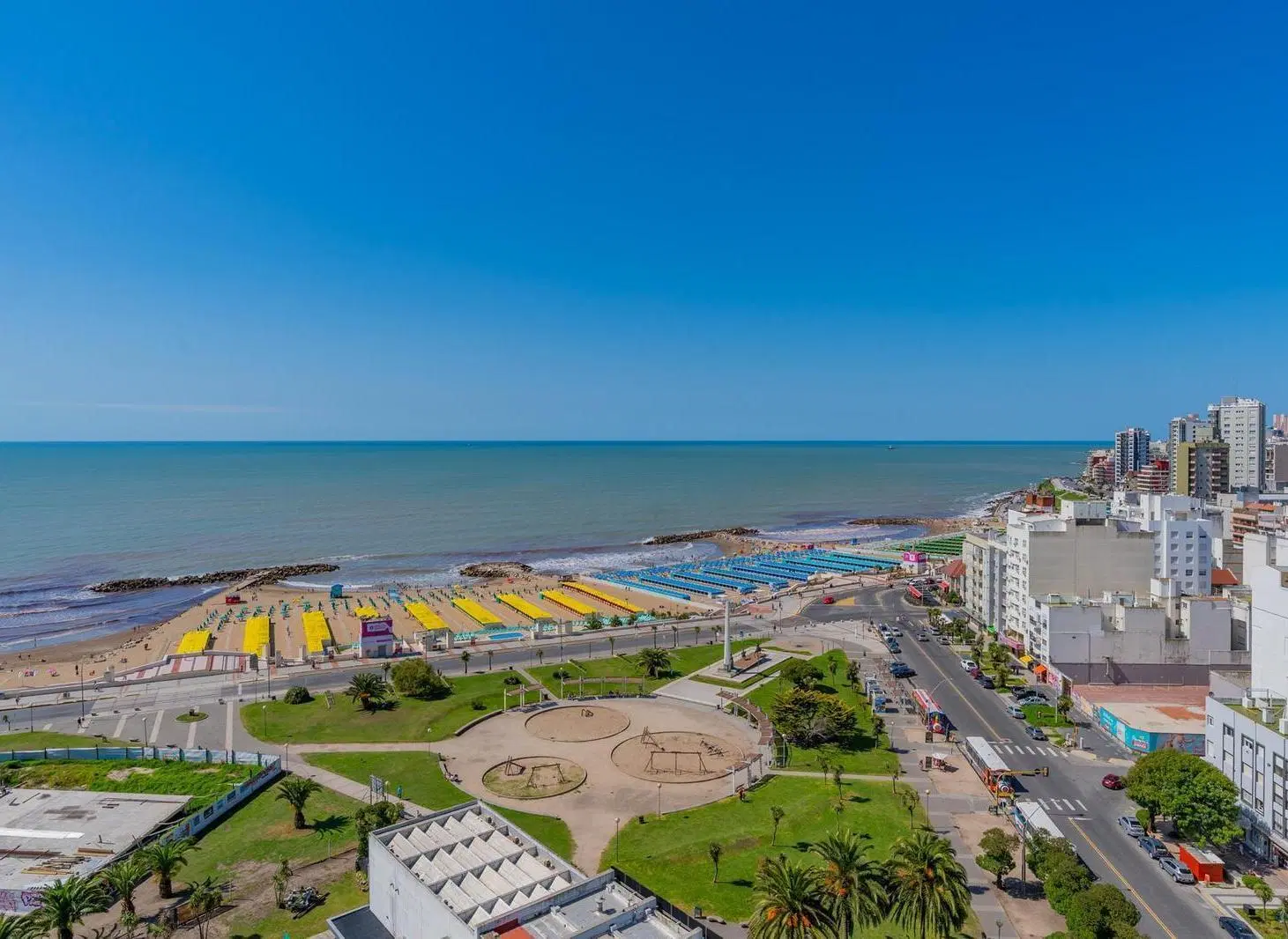 Venta. 3 ambientes. Gran vista al mar. Plaza España 3