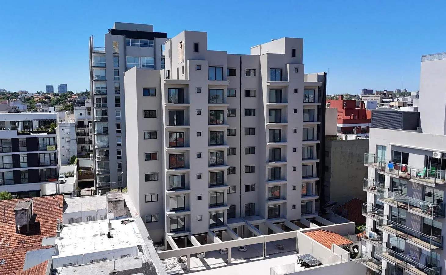 Venta. 2 ambientes. Zona Güemes 8