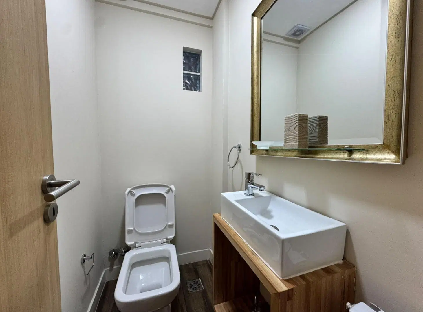 Venta departamento 3 ambientes Villa Primera 8