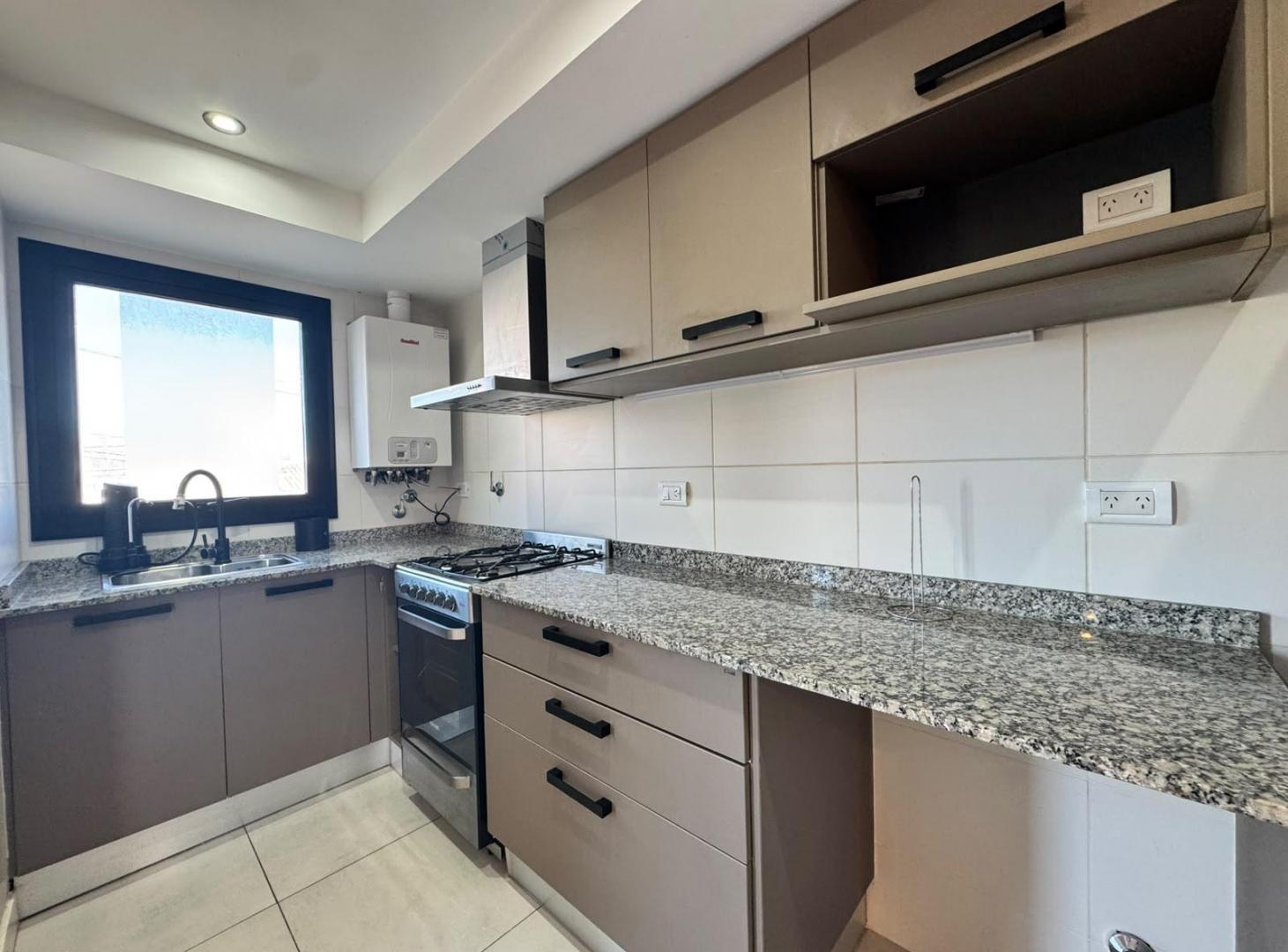 Foto de Venta departamento 3 ambientes Villa Primera, imagen 4