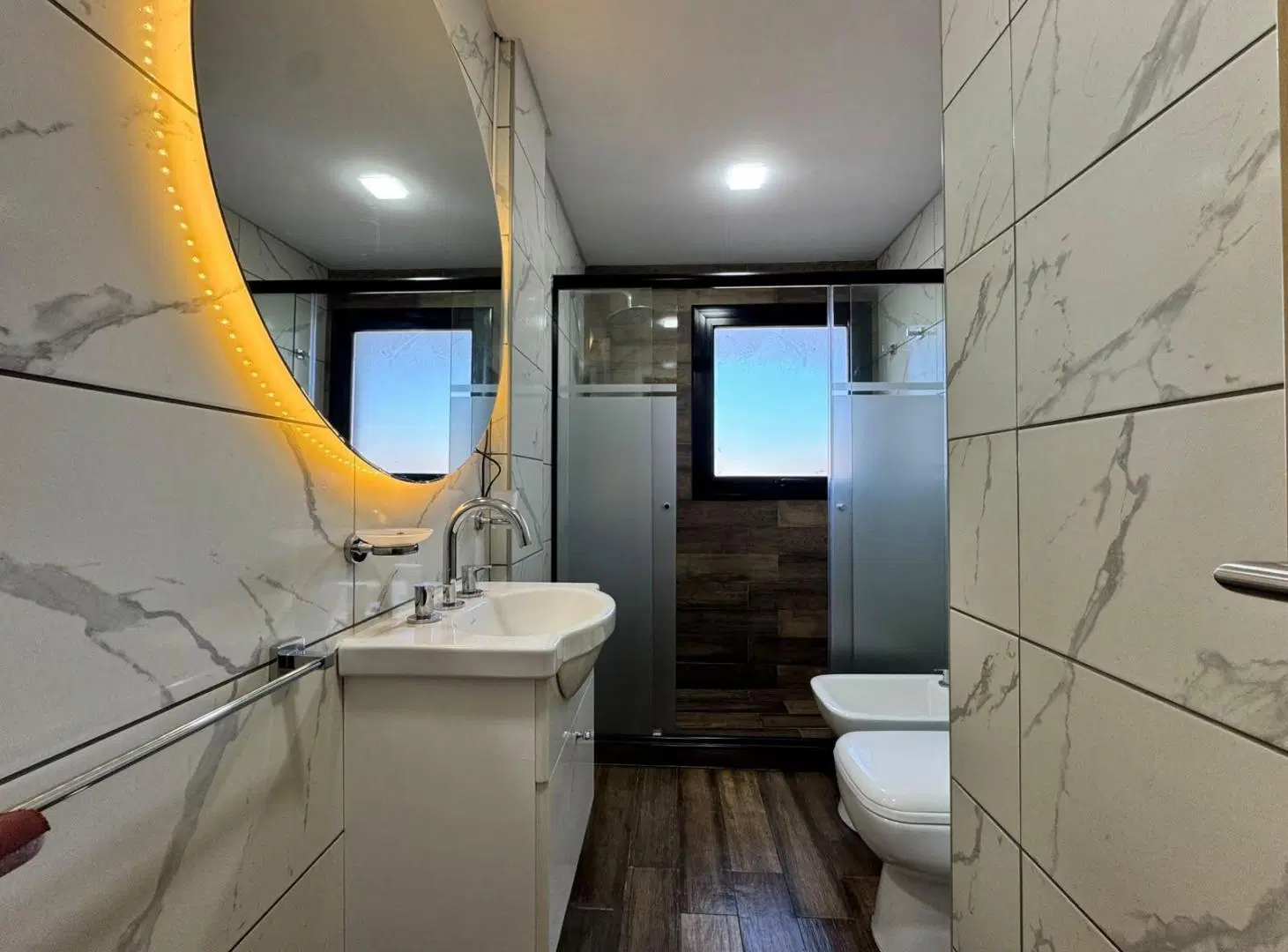 Venta departamento 3 ambientes Villa Primera 1