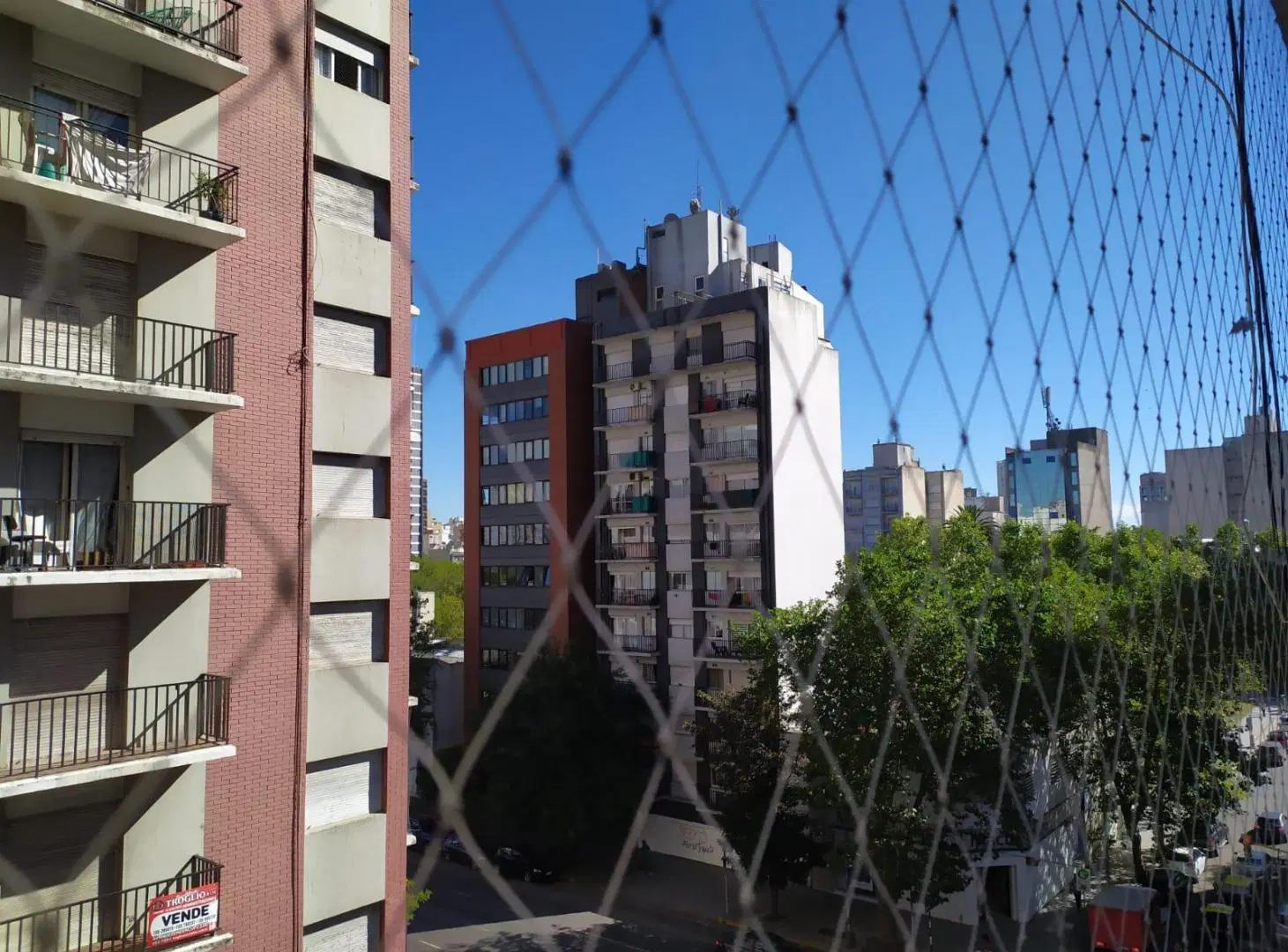 Departamento 1 amb a la calle con balcón saliente 8