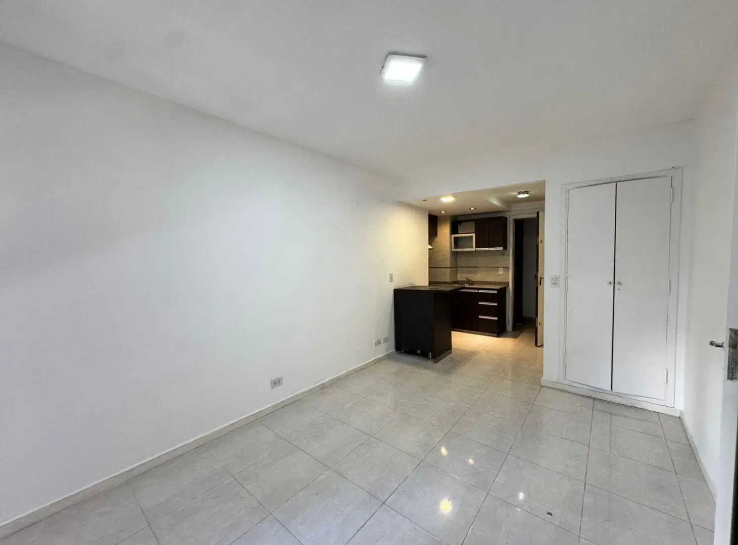 Alquiler 24 ms. Monoambiente 4