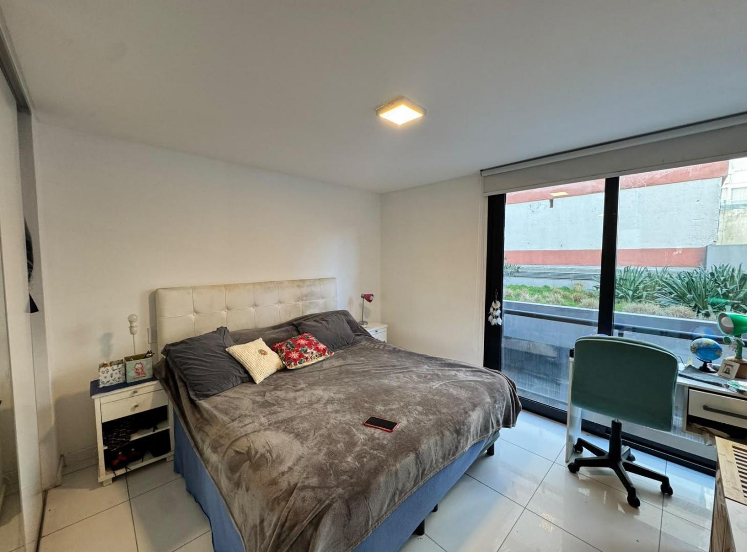 Foto de Venta. Semipiso 4 ambientes. Cochera. Güemes, imagen 3