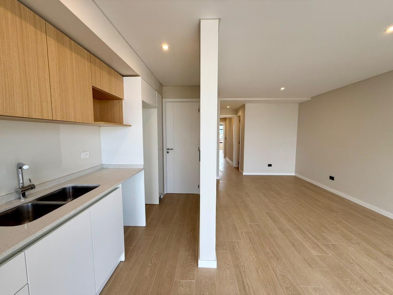 Foto de Venta. 3 ambientes. Zona Chauvin. A estrenar, imagen 2