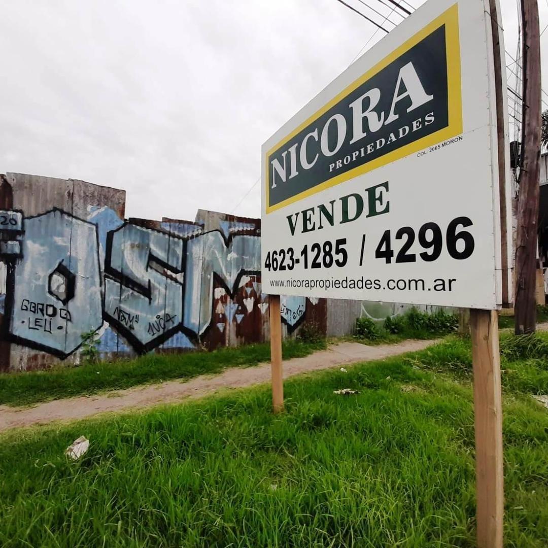 Venta de lote sobre avenida comercial . Ituzaingo N.