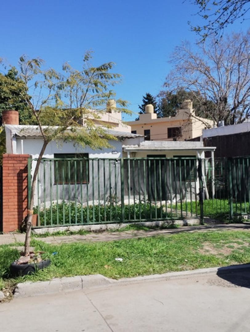 Terreno En Zona Residencial Ituzaingó. Ref 1423