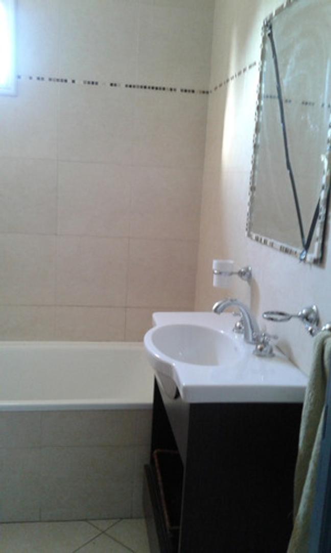 Departamento Dos Ambientes En Complejo Habitacional Castelar