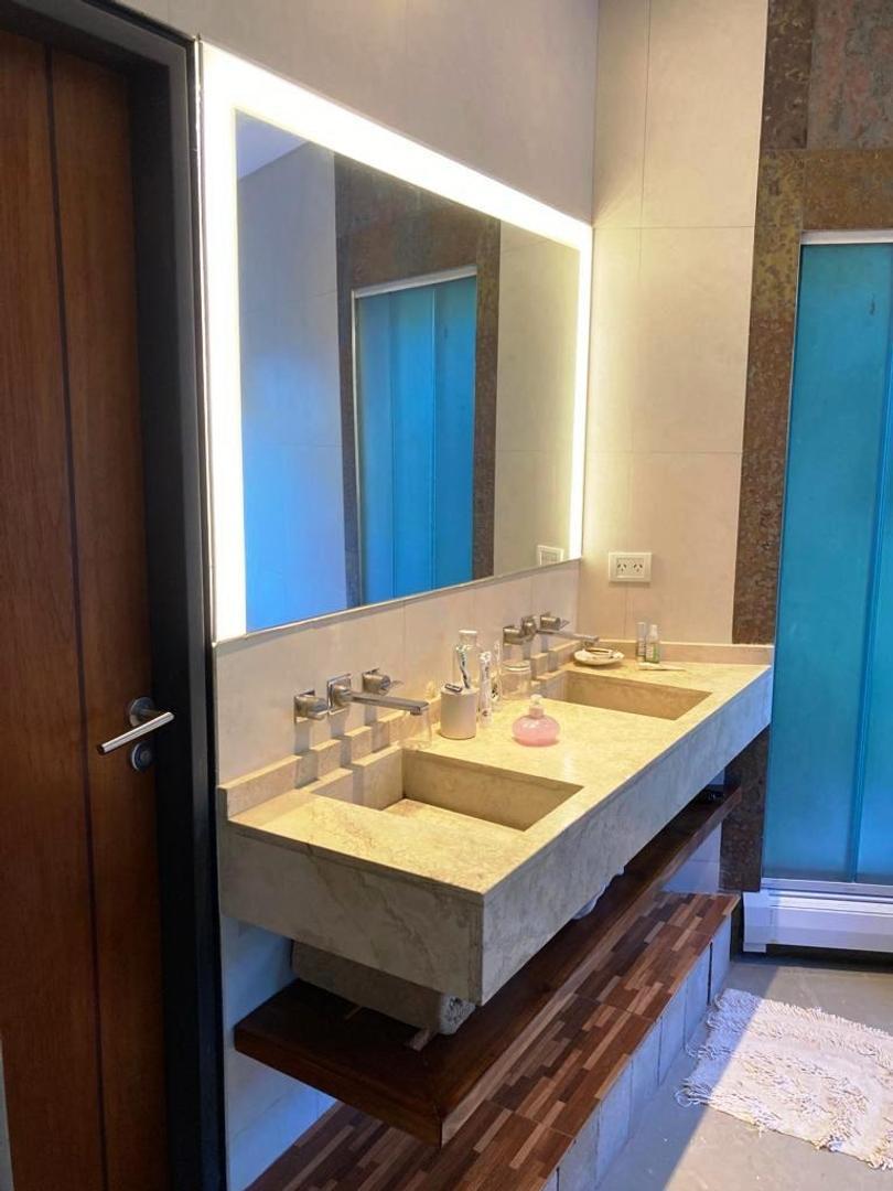 Foto de casa minimalista Parque Leloir, imagen 4