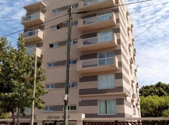 Departamento 3 amb con cochera Ituzaingó Norte Ref 1494 2