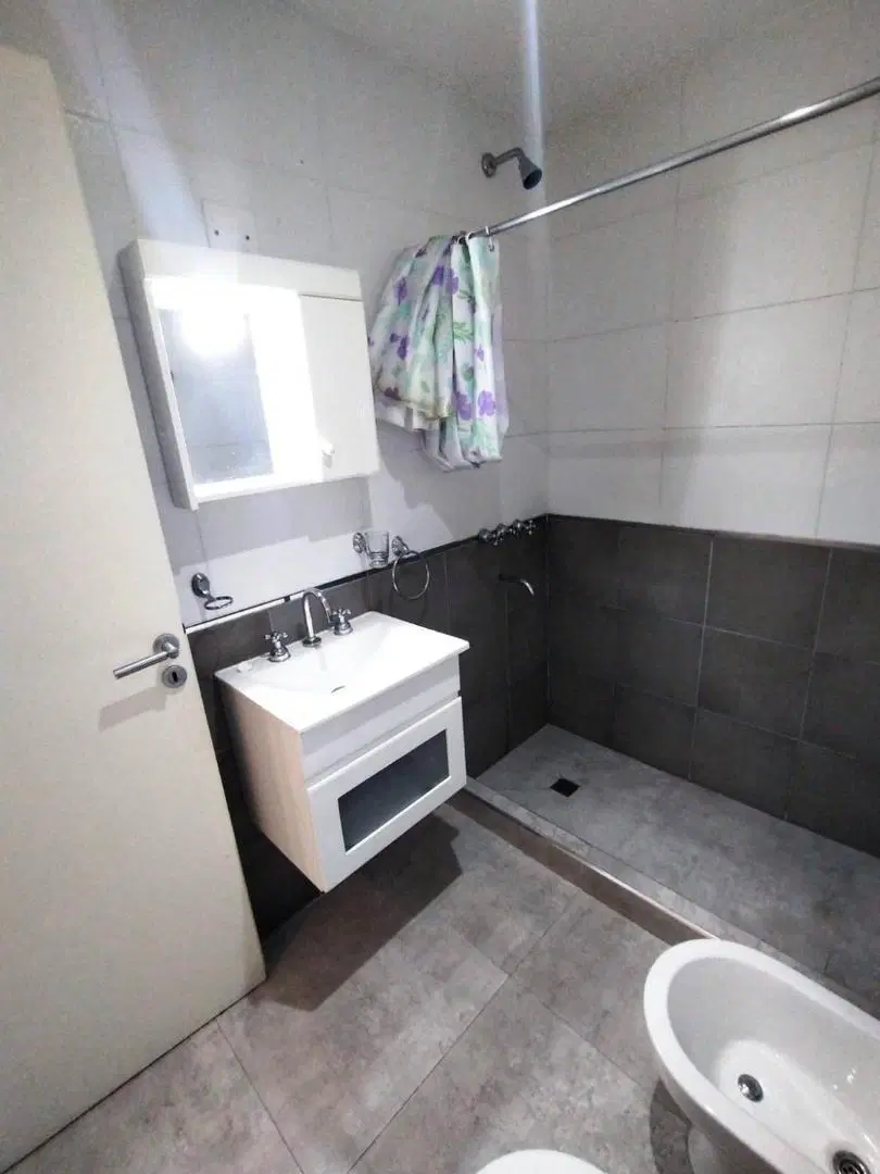 Alquiler monoambiente Castelar 4