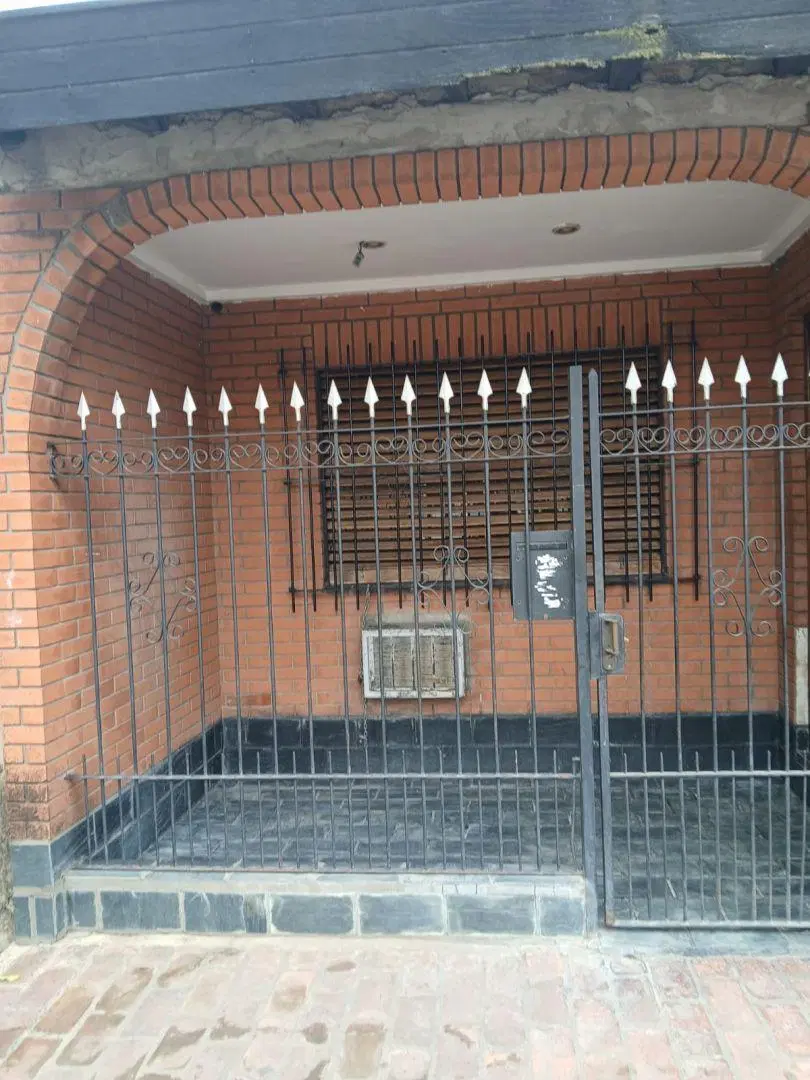 VENTA CASA 4 AMB 2