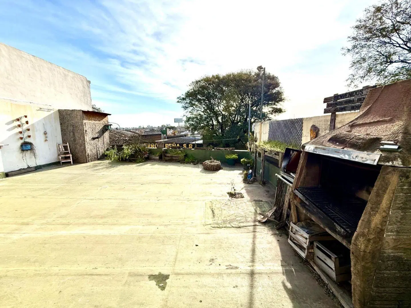 Venta de Local / casa , lote 360m2 en Parque Avellaneda 4