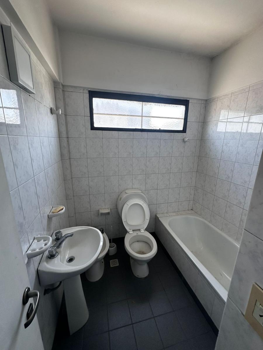 24 Cocheras en Block y Dpto Monoambiente - Oportunidad 4