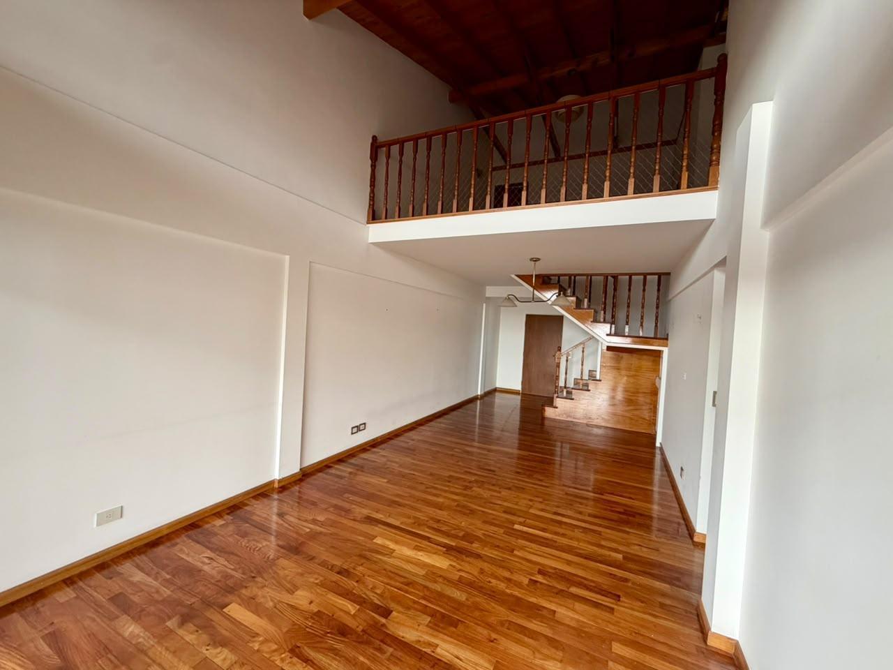 Foto de Depto estilo duplex en venta, con 2 cocheras, imagen 1