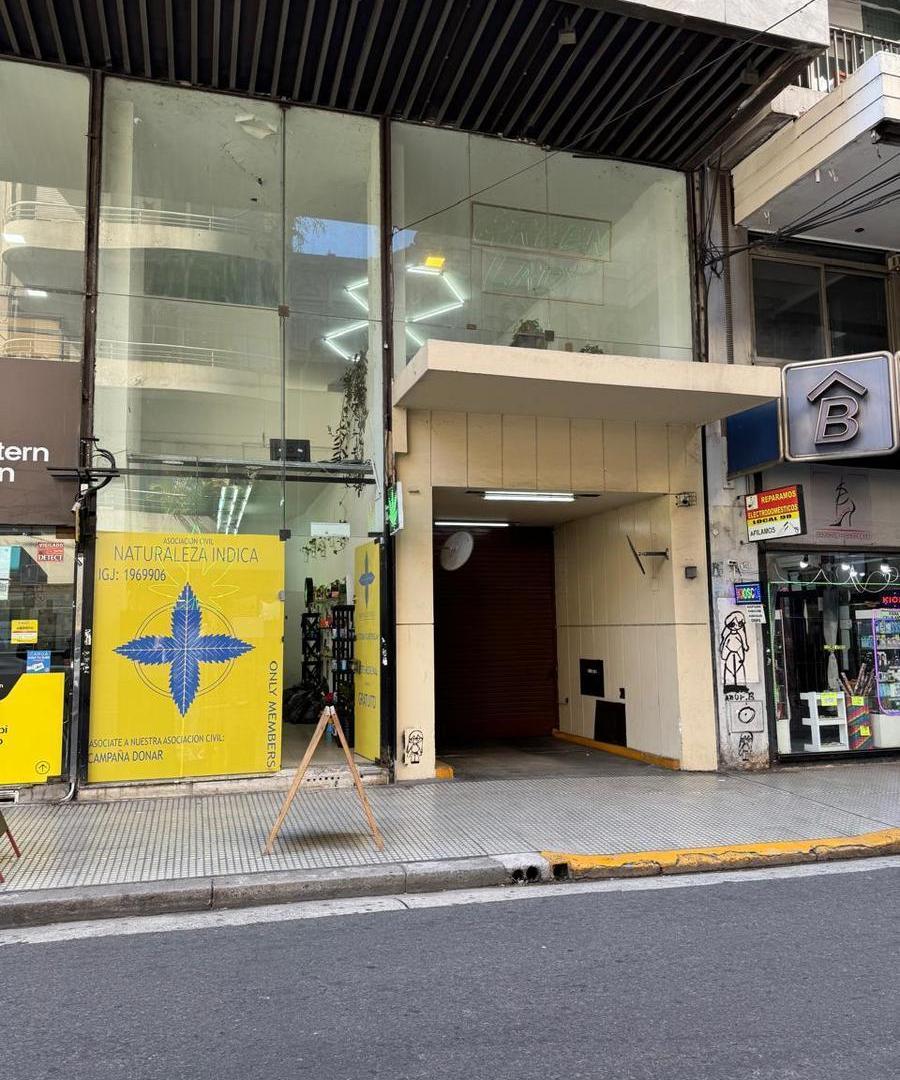 Foto de Local Comercial a metros de Santa Fe, imagen 3