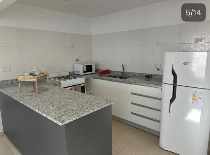Departamento 2 dormitorios amoblado 4