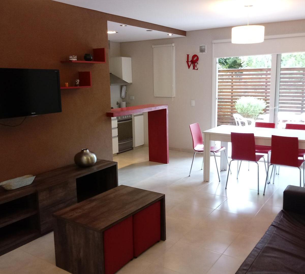 Foto de Departamento dos ambientes. Amplio, a 150 mts del mar. Valeria del Mar, imagen 5