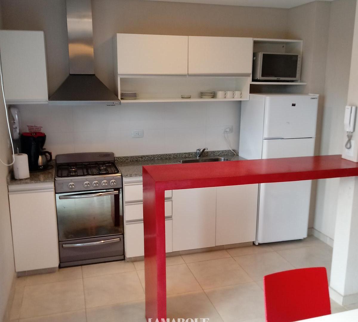Foto de Departamento tres ambientes a 150 mts del mar. Valeria del Mar, imagen 3