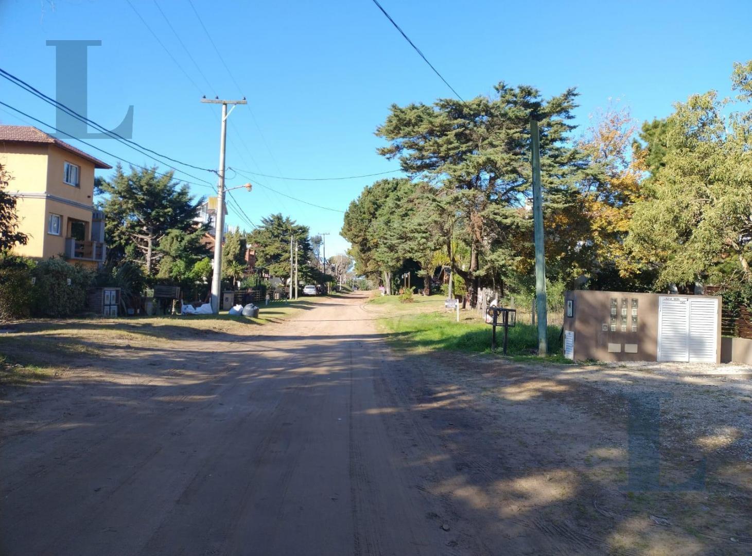 Foto de Departamento tres ambientes a 150 mts del mar. Valeria del Mar, imagen 1