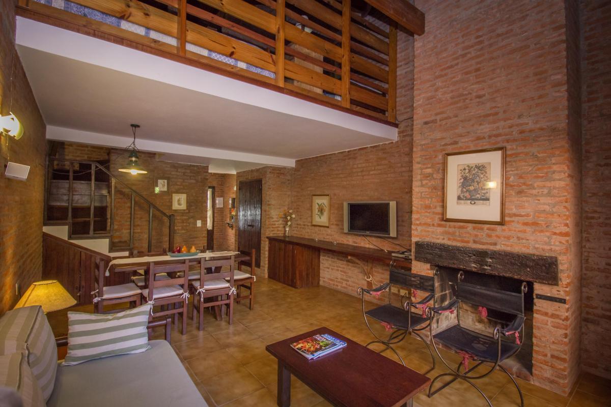Foto de Cabañas tres ambientes con patio y parrilla. Apart Old Country. Cariló., imagen 5