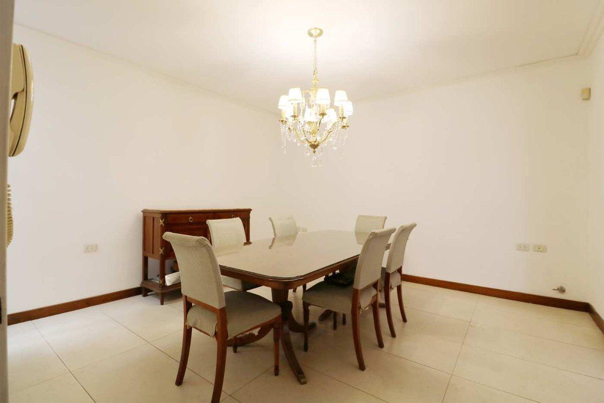 Venta Hermosa Casa 5 Amb. V. Pueyrredón 2