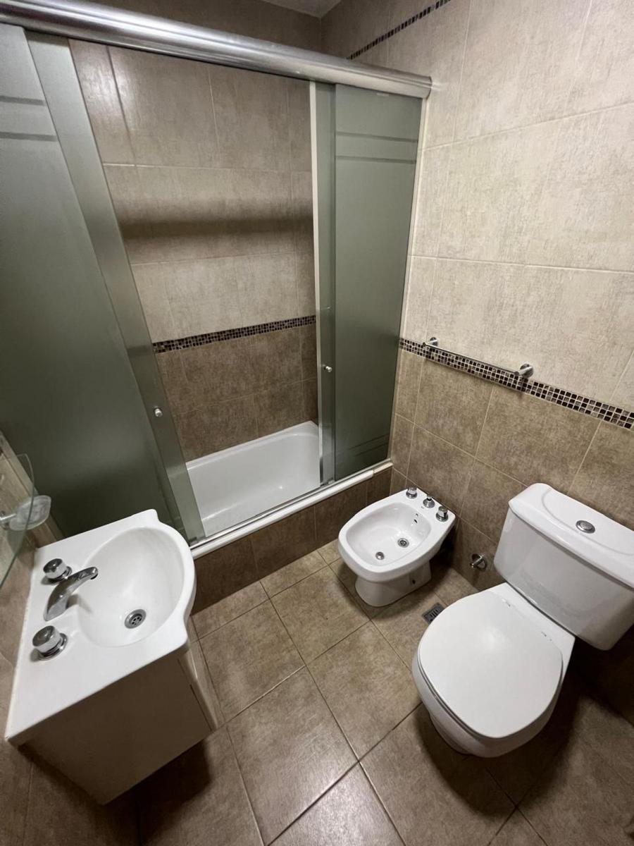 Venta Monoambiente con Balcon Todo Luz Floresta 5