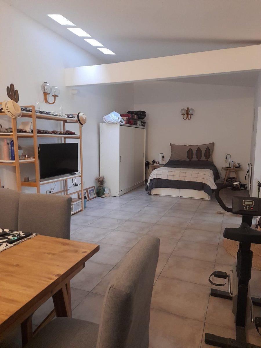 Casa/venta con Gran Jardin Vte. Lopez Cocheras 5