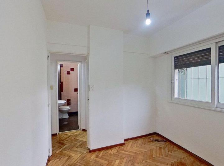 Alquiler departamento 3 Amb c/dep, patio y balcón. 4