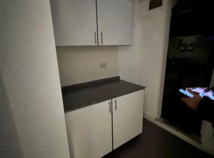 ALQUILER  OFICINA MICOCENTRO PISO 1  320 METROS 4